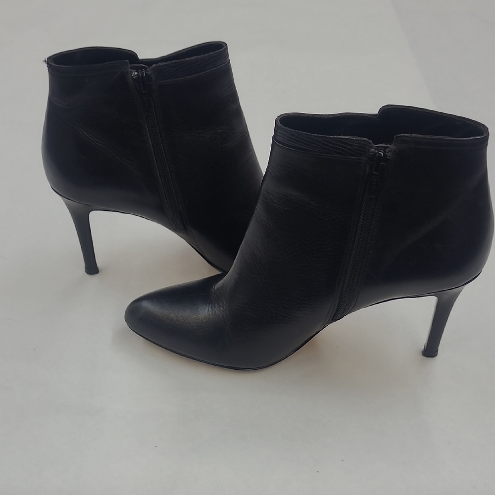 Coach Black Leather Pointed Toe Boots Size 7.5 ***See Description*** - Picture 3 of 11